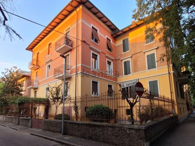 Appartamento in vendita a San Faustino, Modena