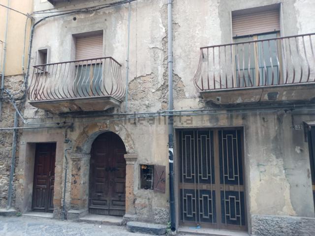 Appartamento in vendita a Castellina, Piazza