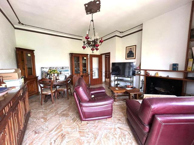 Appartamento in vendita a Tresinaro - Secchia, Re
