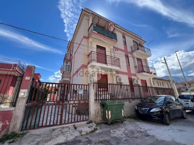 Appartamento in vendita a Acqua dei Corsari, Palermo
