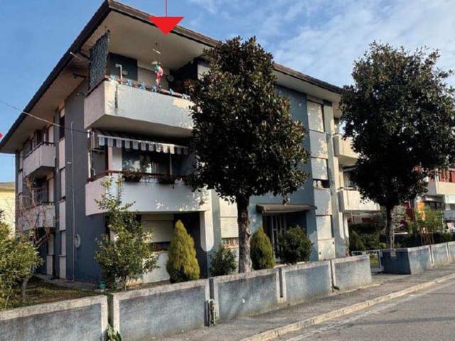 Appartamento in vendita a Trebaseleghe, Veneto