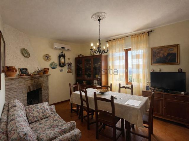 Appartamento in vendita a Monterubiaglio, Castel Viscardo