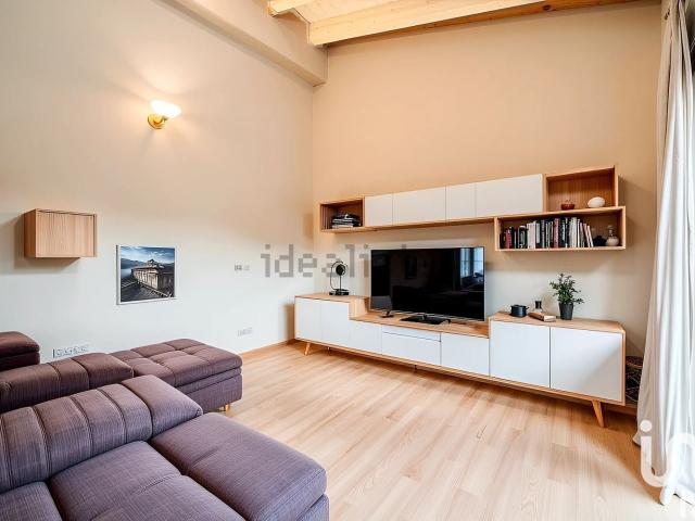 Appartamento in vendita a Vicina, Desenzano Del Garda