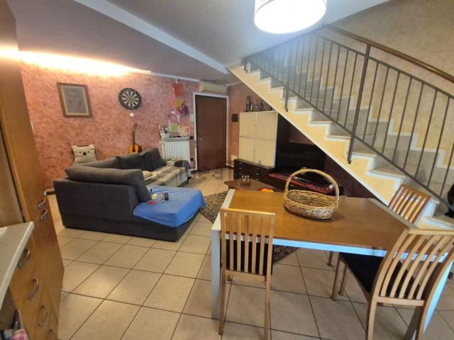 Appartamento in vendita a Villafranca Di Verona, Veneto