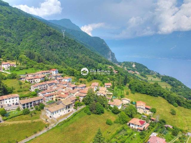 Appartamento in vendita a Comunità Montana Parco Alto Garda bresciano, Gargnano