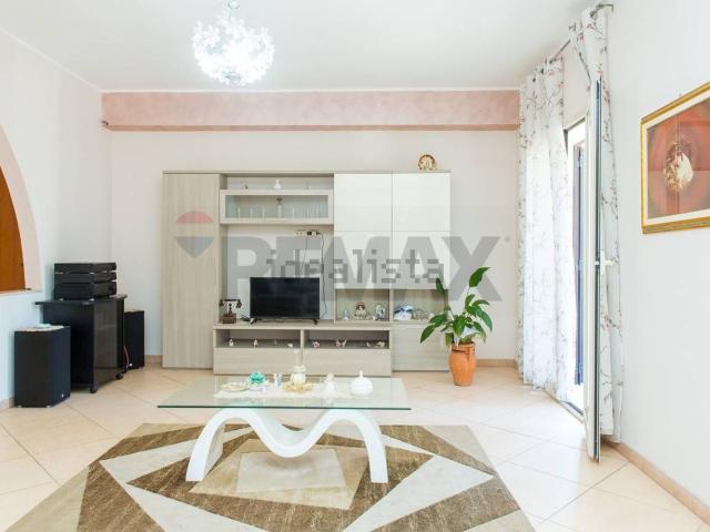 Appartamento in vendita a Aci Catena, Sicilia