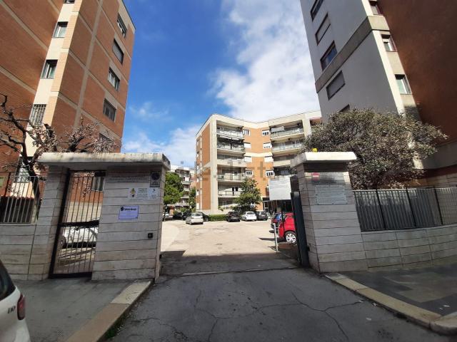 Appartamento in vendita a Puglia, Bari