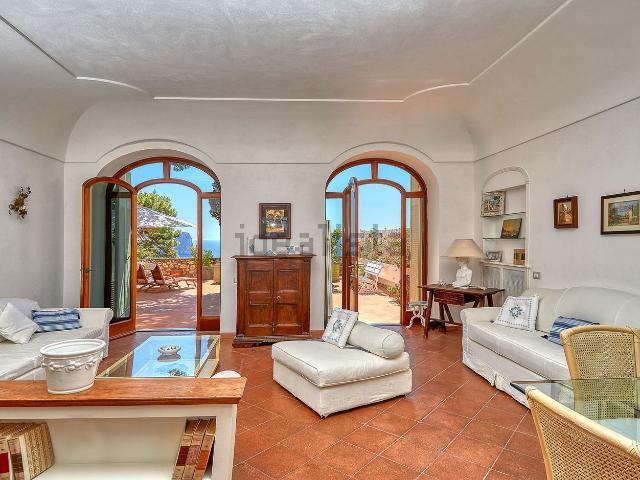 Appartamento in vendita a Capri, Campania