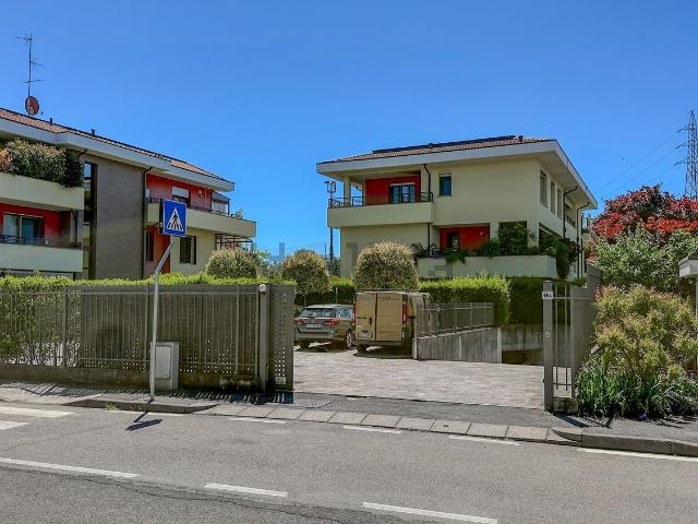Appartamento in vendita a Cernusco Sul Naviglio, Lombardia