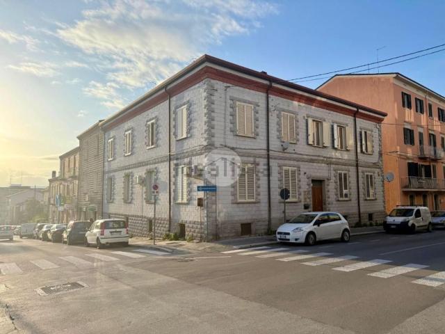 Appartamento in vendita a Campobasso, Molise