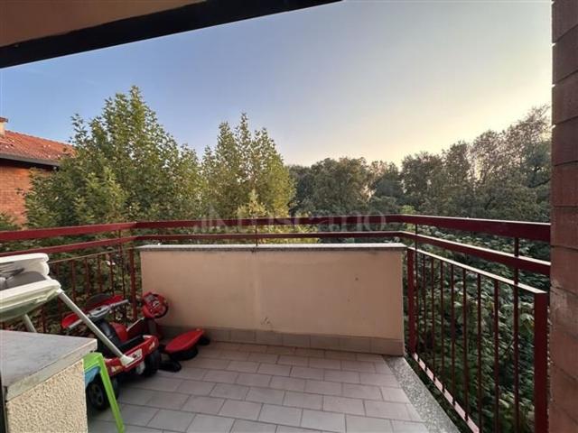 Appartamento in vendita a Limbiate, Lombardia