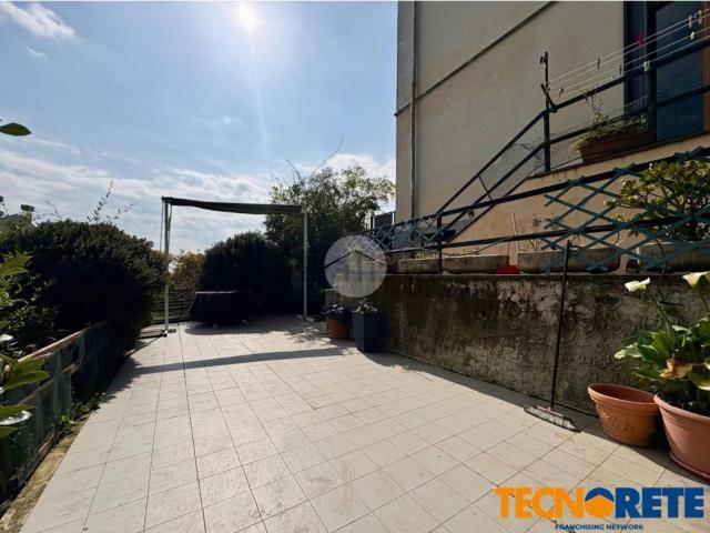 Appartamento in vendita a Montepertico, La Spezia