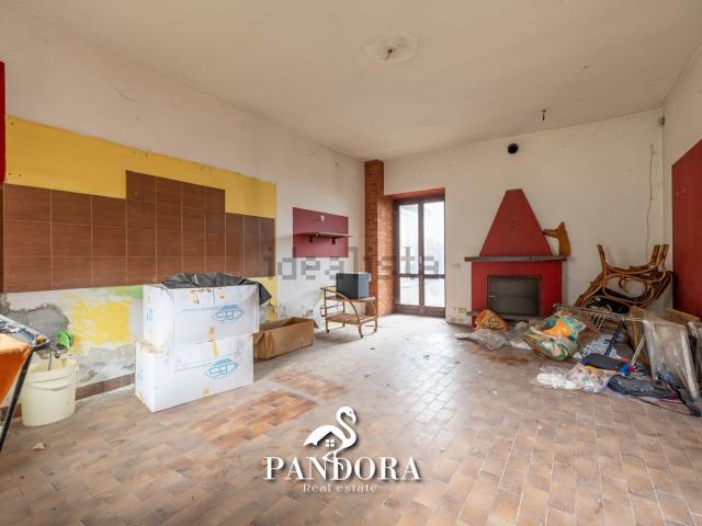 Appartamento in vendita a Oneda, Sesto Calende