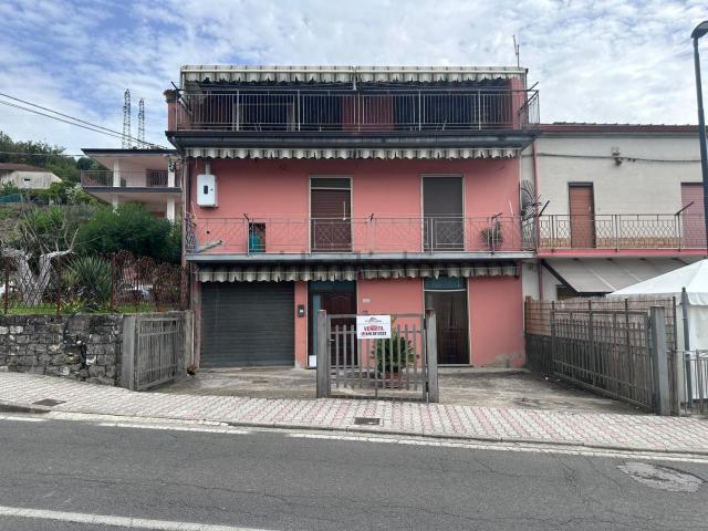Appartamento in vendita a Salento, Campania
