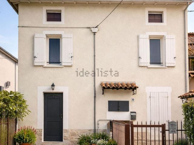 Appartamento in vendita a Cantone, Noceto