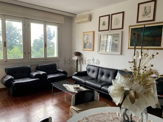 Appartamento in vendita a Camponelli, Marina Di Massa