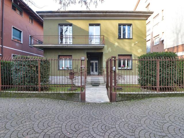 Appartamento in vendita a Villaggio del Sole, Limbiate