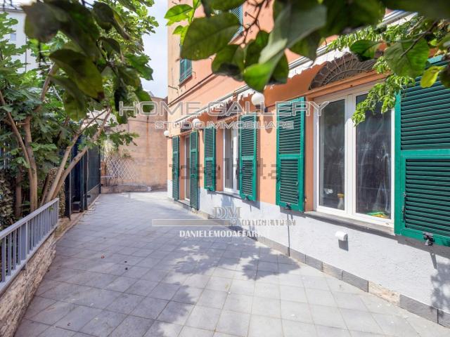 Appartamento in vendita a Medio Levante, Serra Riccò