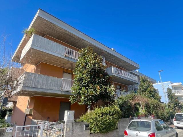 Appartamento in vendita a Ischia, Marche