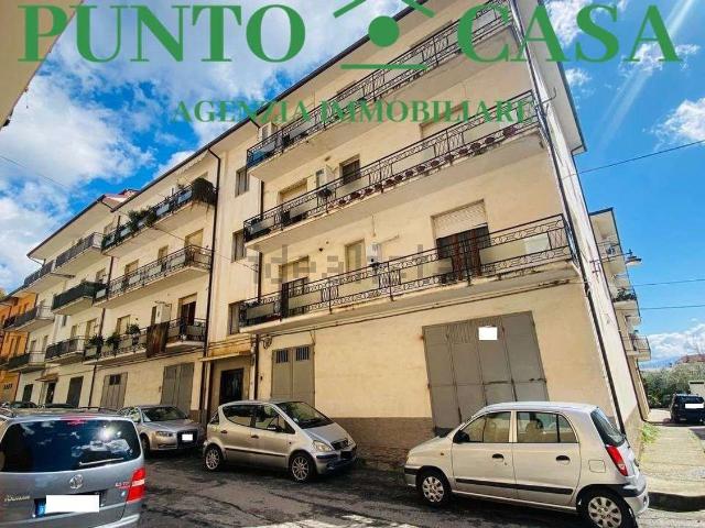 Appartamento in vendita a Rione San Nicola, Calabria