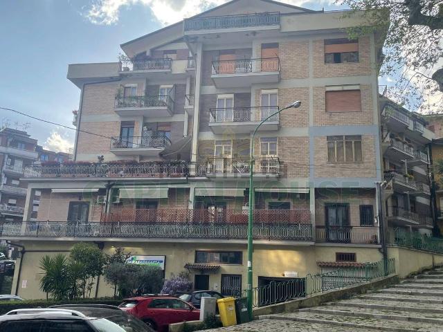 Appartamento in vendita a Mercogliano, Campania
