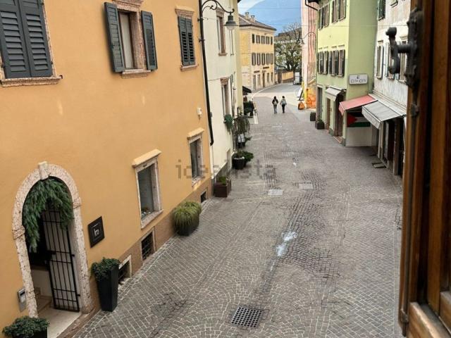Appartamento in vendita a Comunità Alta Valsugana e Bersntol, Levico Terme