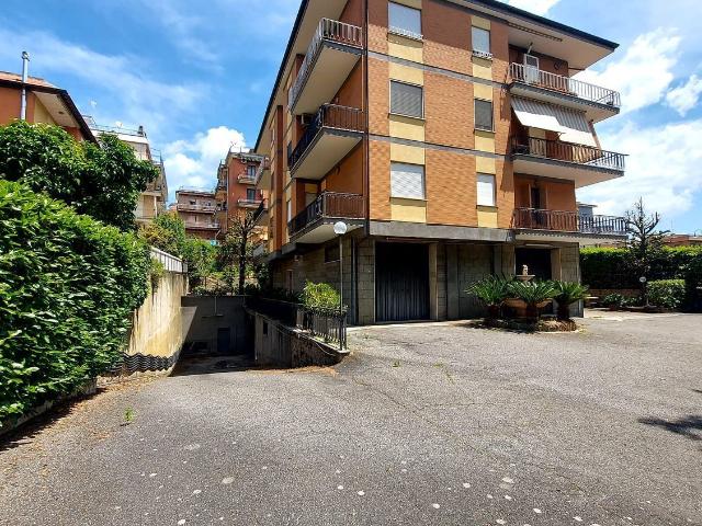 Appartamento in vendita a Ville di Nemi, Roma Capitale