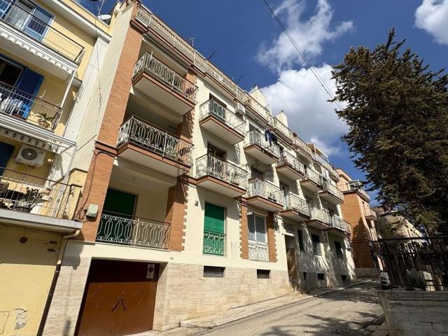 Appartamento in vendita a Puglia, Bari
