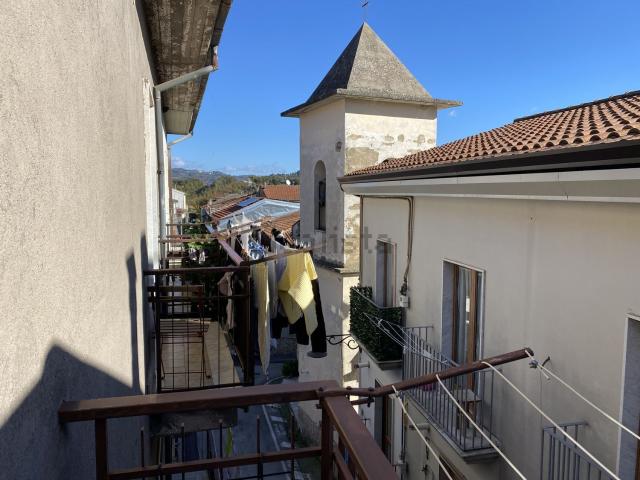 Appartamento in vendita a Cesinali, Campania
