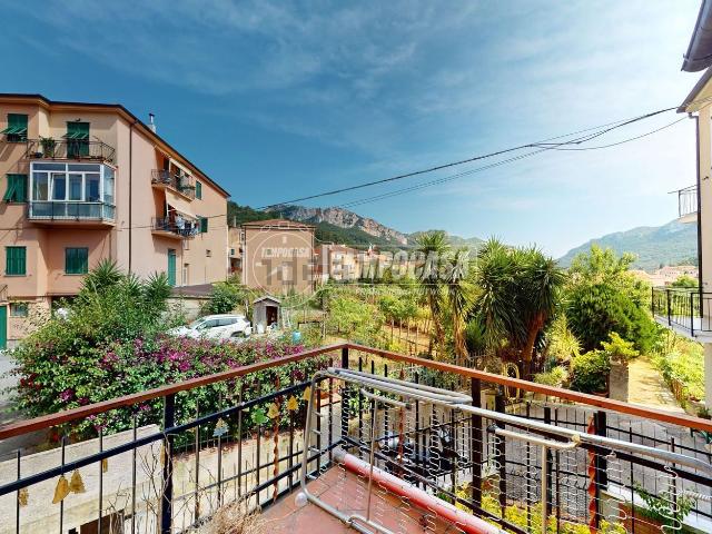 Appartamento in vendita a Orco Feglino, Liguria