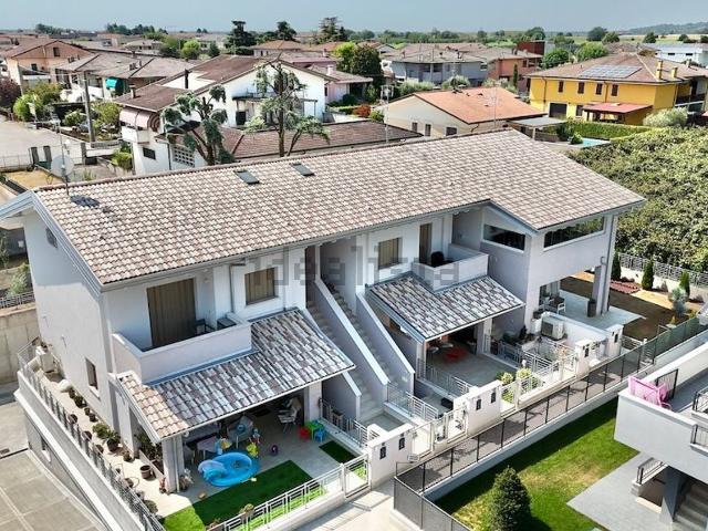 Appartamento in vendita a Borghetto, Valeggio Sul Mincio
