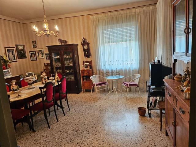 Appartamento in vendita a Acireale, Catania