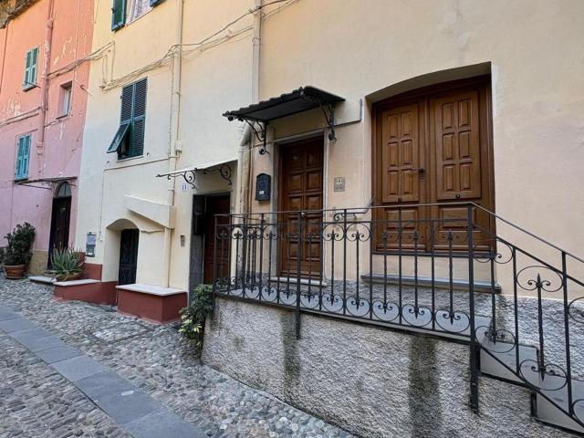 Appartamento in vendita a Taggia