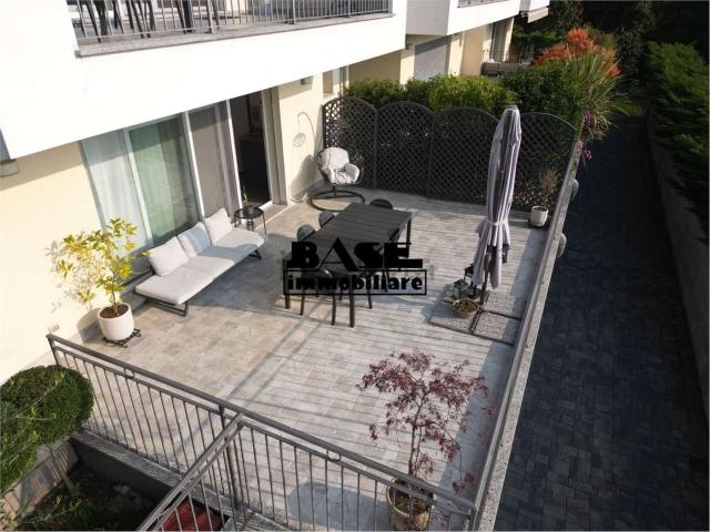 Appartamento in vendita a Breccia, Como