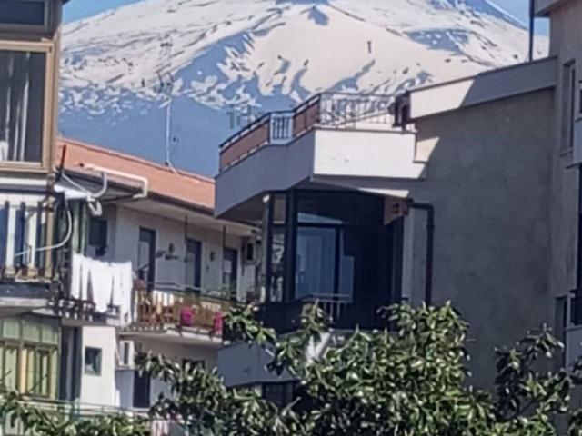 Appartamento in vendita a Gravina Di Catania, Sicilia