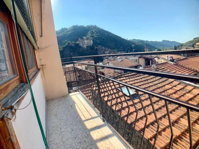 Appartamento in vendita a Dolceacqua, Liguria
