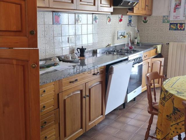 Appartamento in vendita a Imperia, Liguria