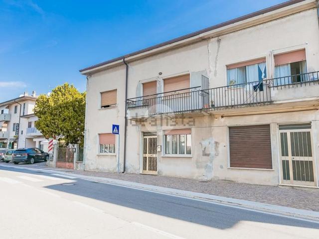 Appartamento in vendita a Dossobuono, Villafranca di Verona