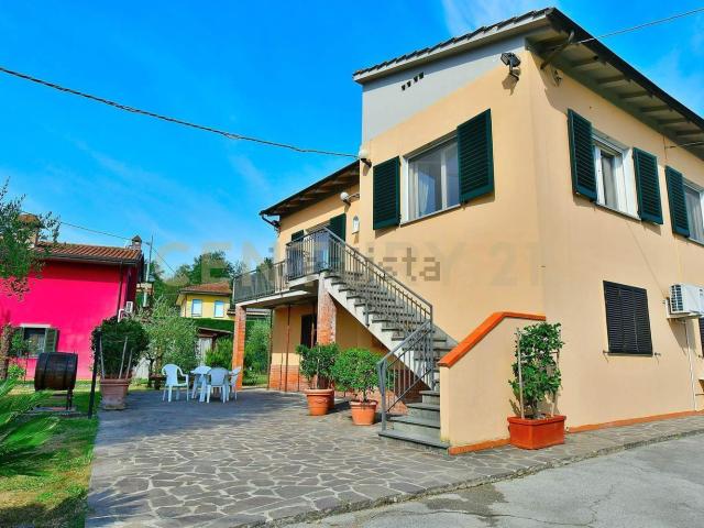 Appartamento in vendita a Camigliano Santa Gemma, Capannori