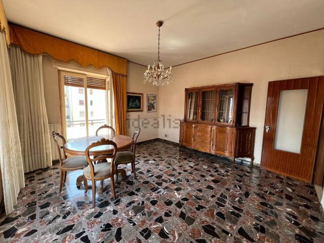 Appartamento in vendita a Città 2000, Calabria