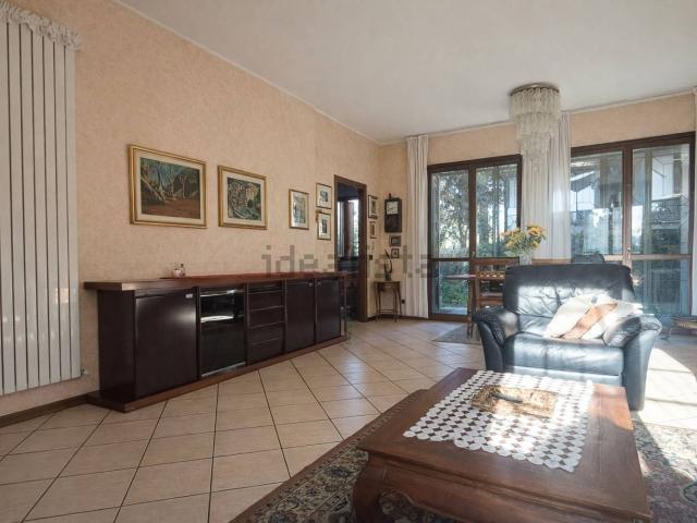Appartamento in vendita a Buonarroti, Monza