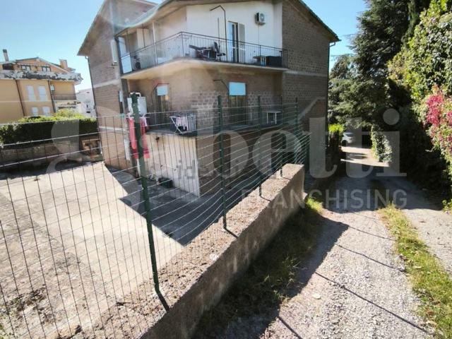 Appartamento in vendita a Corchiano, Lazio