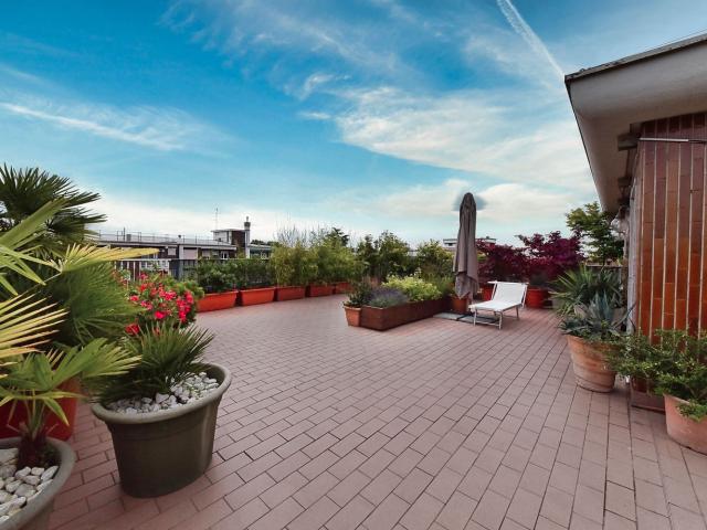 Attico in vendita a Triante, Monza