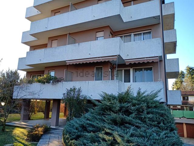 Appartamento in vendita a Caiello, Gallarate
