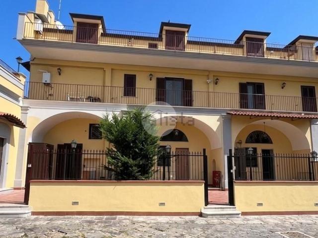 Appartamento in vendita a Succivo, Campania