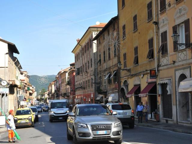 Appartamento in vendita a Busalla, Liguria