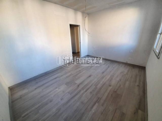 Appartamento in vendita a Cislago, Varese