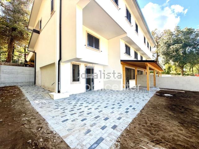 Appartamento in vendita a Monte Gentile, Roma Capitale