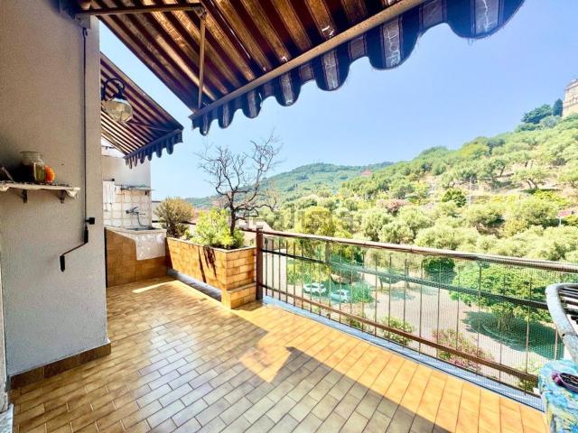 Appartamento in vendita a Oliveto, Imperia