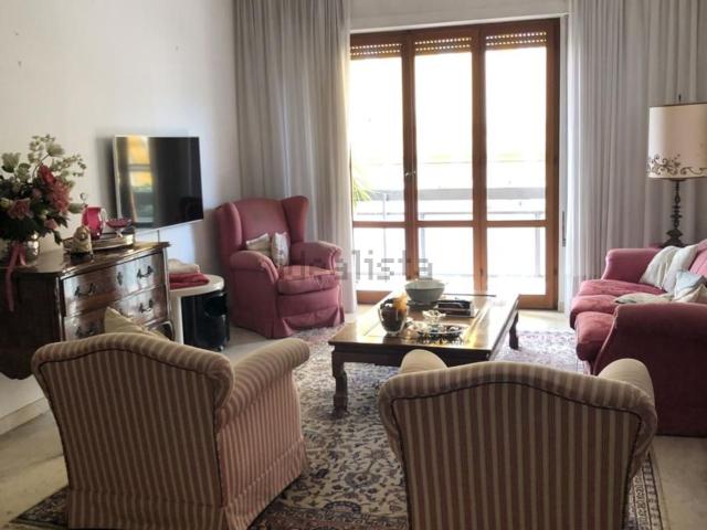 Appartamento in vendita a Marina di Carrara, Carrara